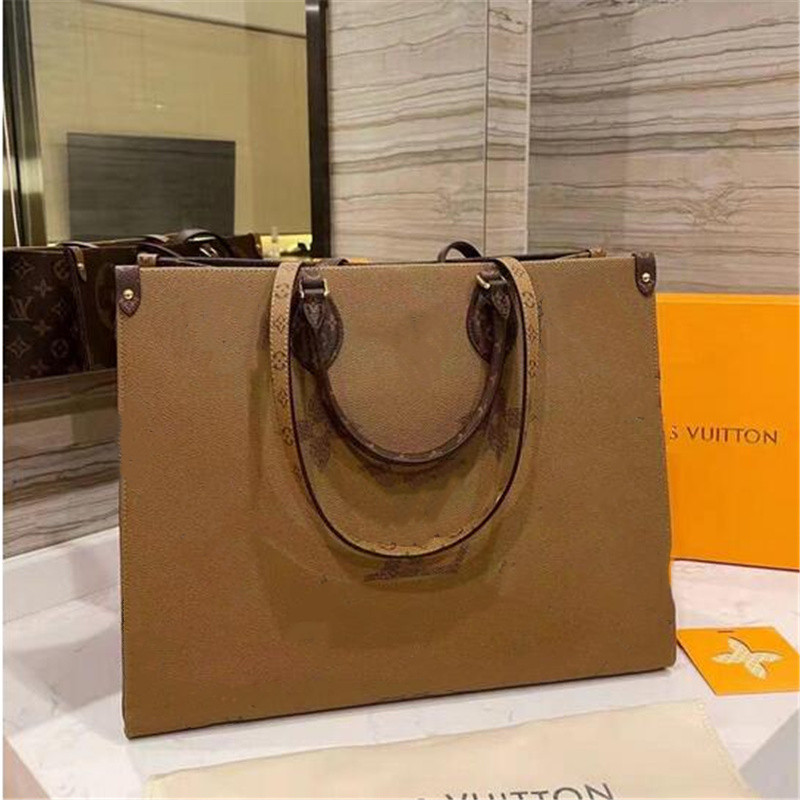 LVLOUISVITTON BagVUTTON men women Wallet Totes Top Designer Handbags Genuine Leather Handbag Messenger Bag Shoulder Pockets Tote Cosmetic Bags
LVLOUISVITTON BagVUTTON men women Wallet Totes Top Designer Handbags Genuine Leather Handbag Messenger Bag Shoulder Pockets Tote Cosmetic Bags