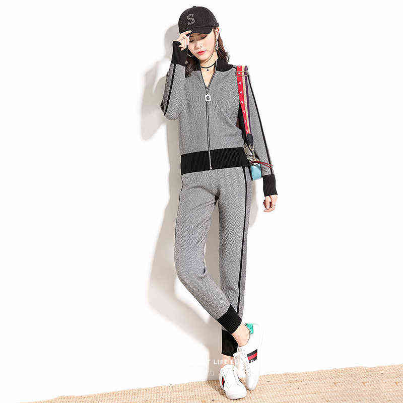 Korean Winter Ribbed printed Tracksuit 2 Piece Pant Suits For Women Knitted Long Sleeve Two Piece Set Top And Pants Suit Outwear 211118