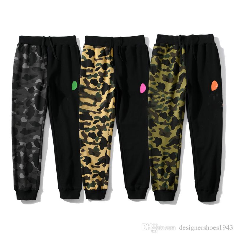 fashion Mens Sport Pants Space Cotton Trousers Men Tracksuit Bottoms Mens Joggers Tech Fleece Camo pants With Box, Black
fashion Mens Sport Pants Space Cotton Trousers Men Tracksuit Bottoms Mens Joggers Tech Fleece Camo pants With Box, Black