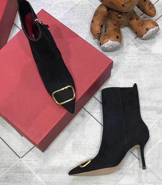 Fashion design thin heel women's Leather Ankle Boots winter 8cm luxury designer booty belt box, 35-41, Black
Fashion design thin heel women's Leather Ankle Boots winter 8cm luxury designer booty belt box, 35-41, Black