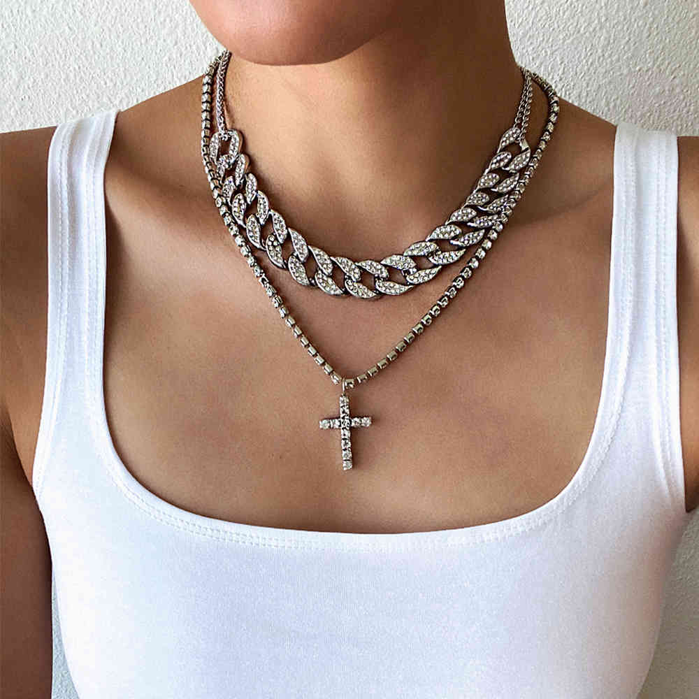Hip Hop Cuban Link Chain Choker necklace set Iced Out cross pendant necklace Jewelry Women Men Hiphop Bling Luxury Jewellery X0509
Hip Hop Cuban Link Chain Choker necklace set Iced Out cross pendant necklace Jewelry Women Men Hiphop Bling Luxury Jewellery X0509