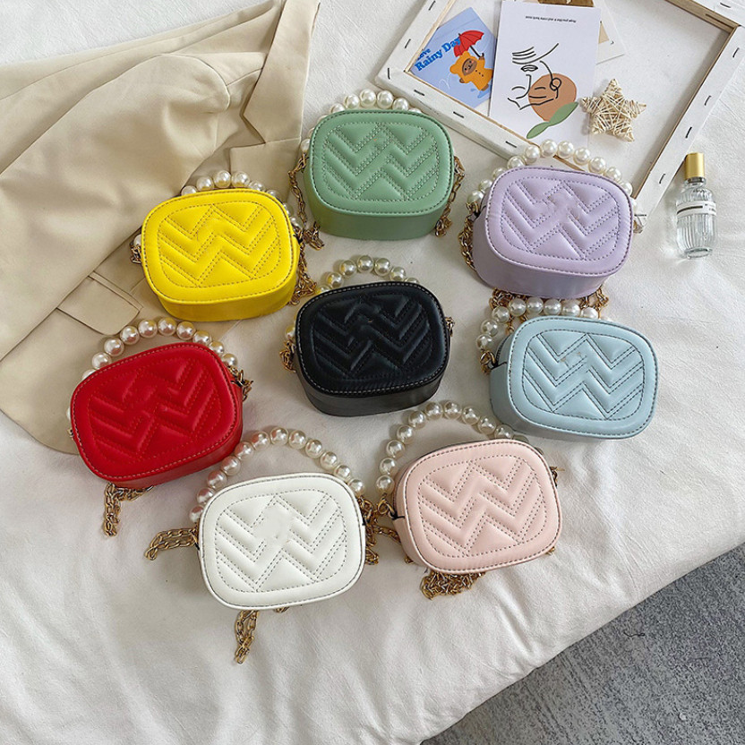Luxury girls pearls chain handbags INS kids metail letter square single shoulder bags designer children quilted messenger bag A7440, Black
Luxury girls pearls chain handbags INS kids metail letter square single shoulder bags designer children quilted messenger bag A7440, Black