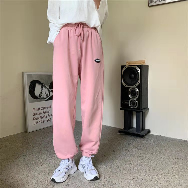 Fashion Womens Pants Full Length Solid Popular Sweatpants Female Ankle Banded Pants High Elastic Waist Pockets Design Trousers, Black;white
Fashion Womens Pants Full Length Solid Popular Sweatpants Female Ankle Banded Pants High Elastic Waist Pockets Design Trousers, Black;white