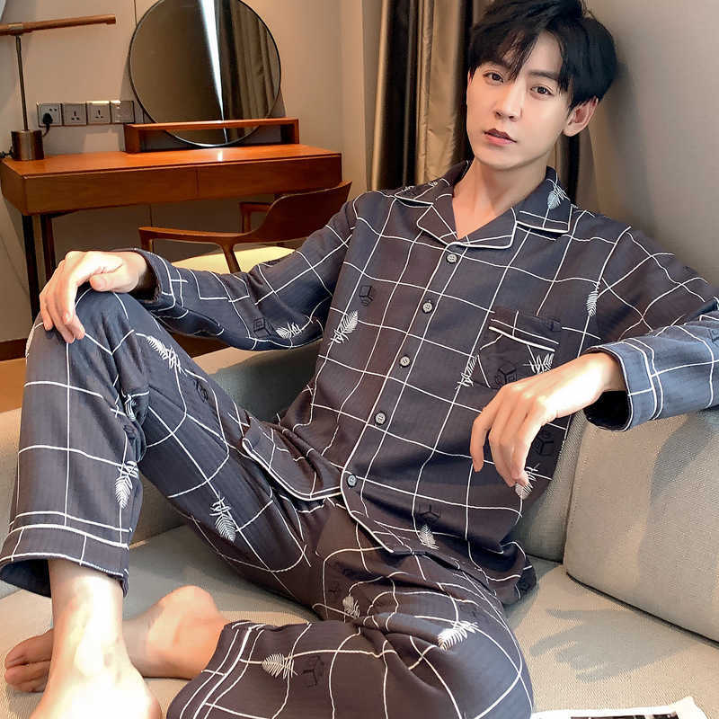 Royal Blue Men's Young and Middle-aged Men's Pajamas Are Warm In Autumn and Winter You Can Wear Cardigans and Trousers At Home 211019