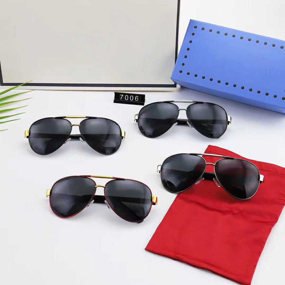 Top quality Brand Sunglasses Evidence Sun glasses Designer Eyewear Mens Womens Polished Black Sunglasses come with box case, White;black
Top quality Brand Sunglasses Evidence Sun glasses Designer Eyewear Mens Womens Polished Black Sunglasses come with box case, White;black