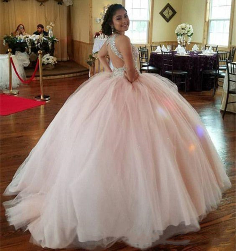 Shiny Princess Ball Gown Quinceanera Dresses Beads Crew Neck Blush Pink or Length Tulle Brithday Prom Party Gowns Sweet 16 Dress Open Back Vestidos 15