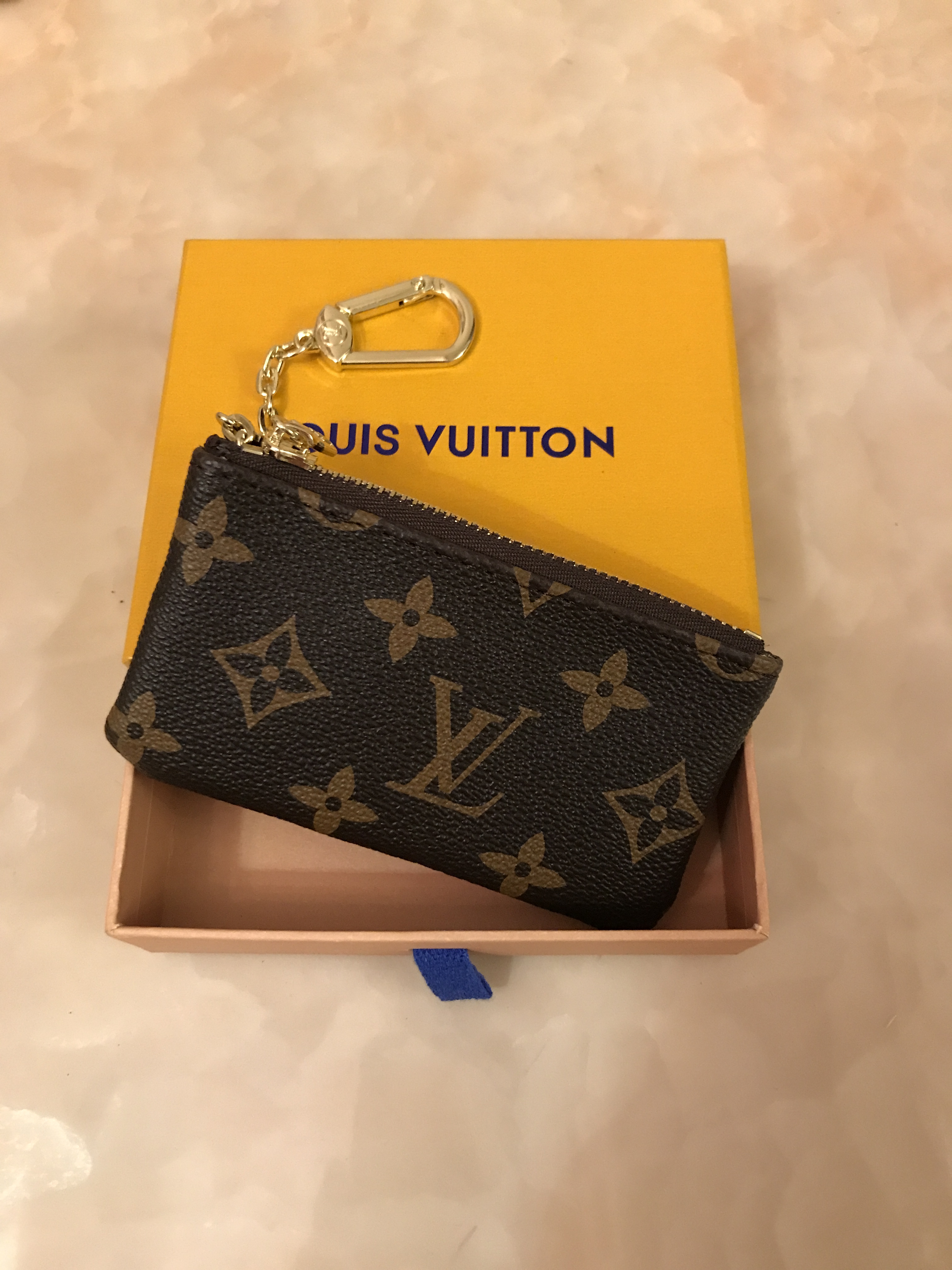 Good Quality Men Purse Fashionable Zipper Wallet #13;LV LOUIS VITTON Mens Wallets pu coin pouch Card Holder Purse Women Wallet, Red;black
Good Quality Men Purse Fashionable Zipper Wallet #13;LV LOUIS VITTON Mens Wallets pu coin pouch Card Holder Purse Women Wallet, Red;black