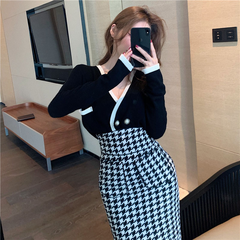 fashion luxury styles dress grid print knit two pieces v neck tops + long dresses women sweater autumn winter #243, Black
fashion luxury styles dress grid print knit two pieces v neck tops + long dresses women sweater autumn winter #243, Black