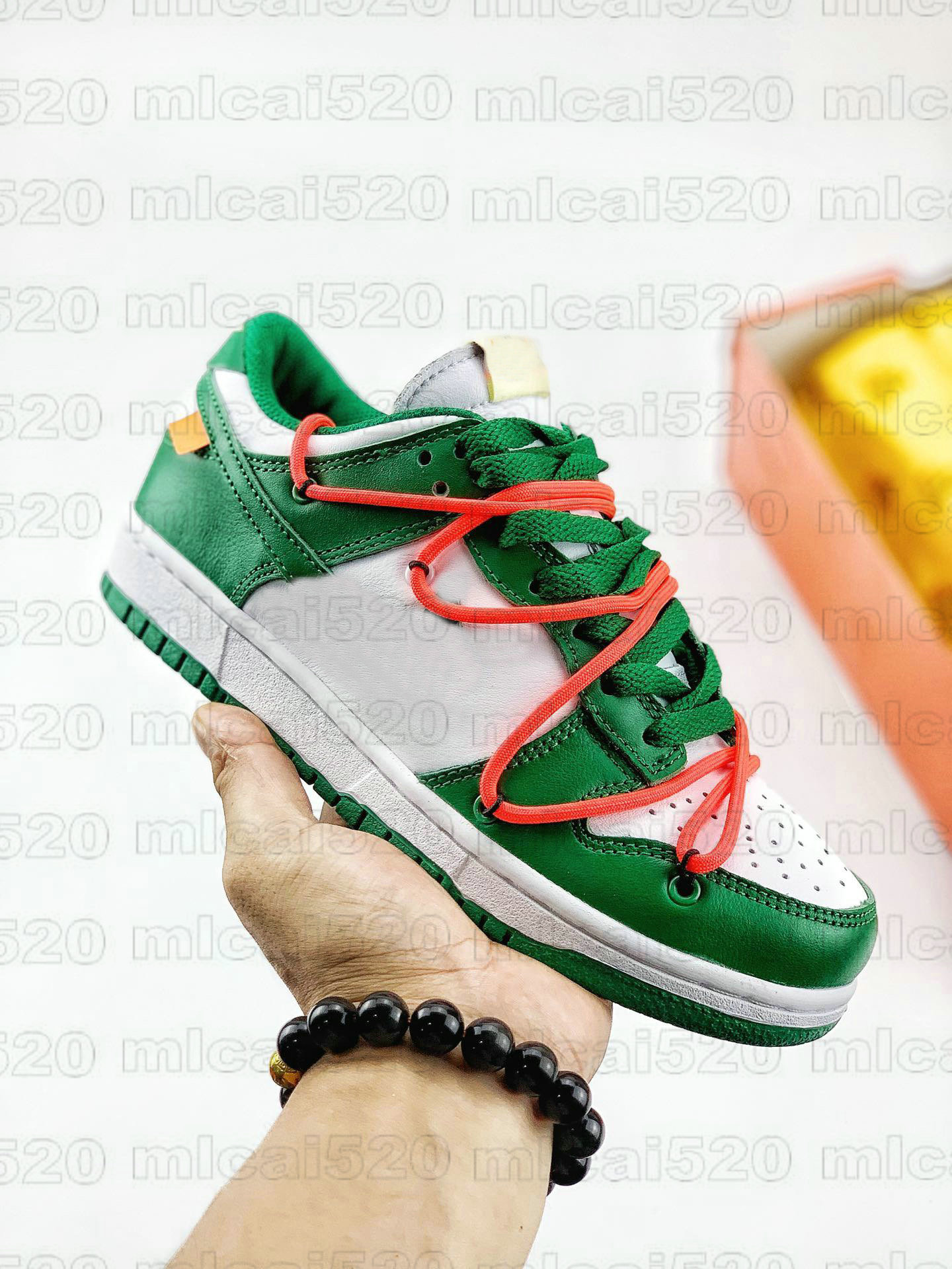 2021SS Futura x Dunks Low Off SB Casual Shoes Women Mens Designer Black Green Orange Blue White Sliver Chaussures Taquets Trainer Sports Sneakers, Others
2021SS Futura x Dunks Low Off SB Casual Shoes Women Mens Designer Black Green Orange Blue White Sliver Chaussures Taquets Trainer Sports Sneakers, Others