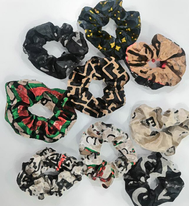 Wholesale Leather Cloth Fashion Designer Brand Letter Cartoon Print Scrunchies Hairbands Luxury Turban Hair Hoop Headwear Hair Accessories for Women Girls
Wholesale Leather Cloth Fashion Designer Brand Letter Cartoon Print Scrunchies Hairbands Luxury Turban Hair Hoop Headwear Hair Accessories for Women Girls