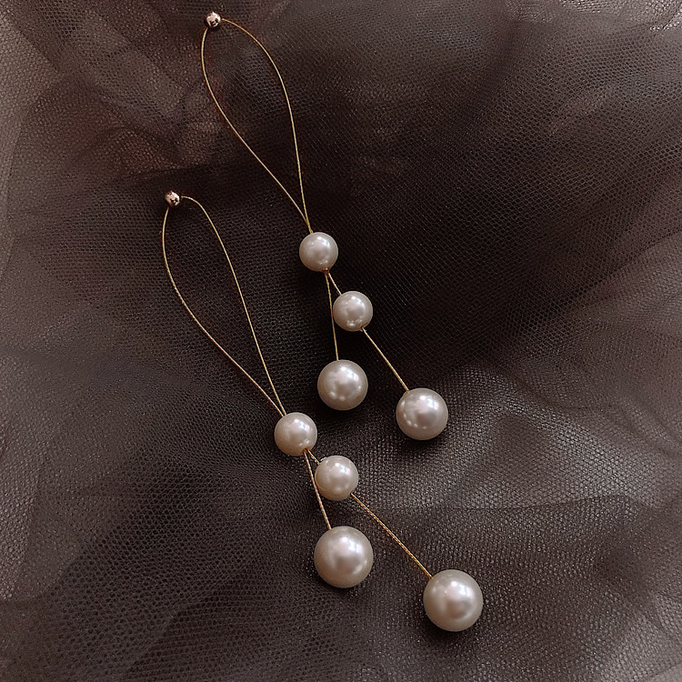 Korean Earings Fashion Jewelry Light Luxury High Quality Earrings Simulation Pearl Long Earrings Wholesale Earrings For Women, Golden
Korean Earings Fashion Jewelry Light Luxury High Quality Earrings Simulation Pearl Long Earrings Wholesale Earrings For Women, Golden