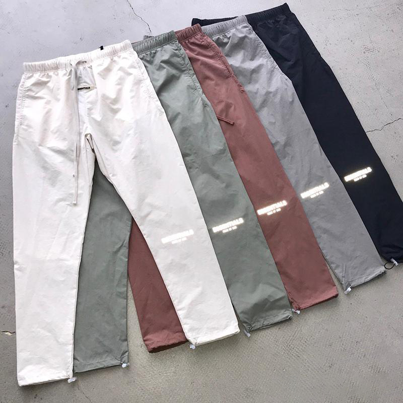 2021 FEAR OF GOD ESSENTIALS Track Pants FOG Reflective Casual Lightweight Trousers Men ankle banded pant Fashion street dance skateboard Wom, Black;green
2021 FEAR OF GOD ESSENTIALS Track Pants FOG Reflective Casual Lightweight Trousers Men ankle banded pant Fashion street dance skateboard Wom, Black;green