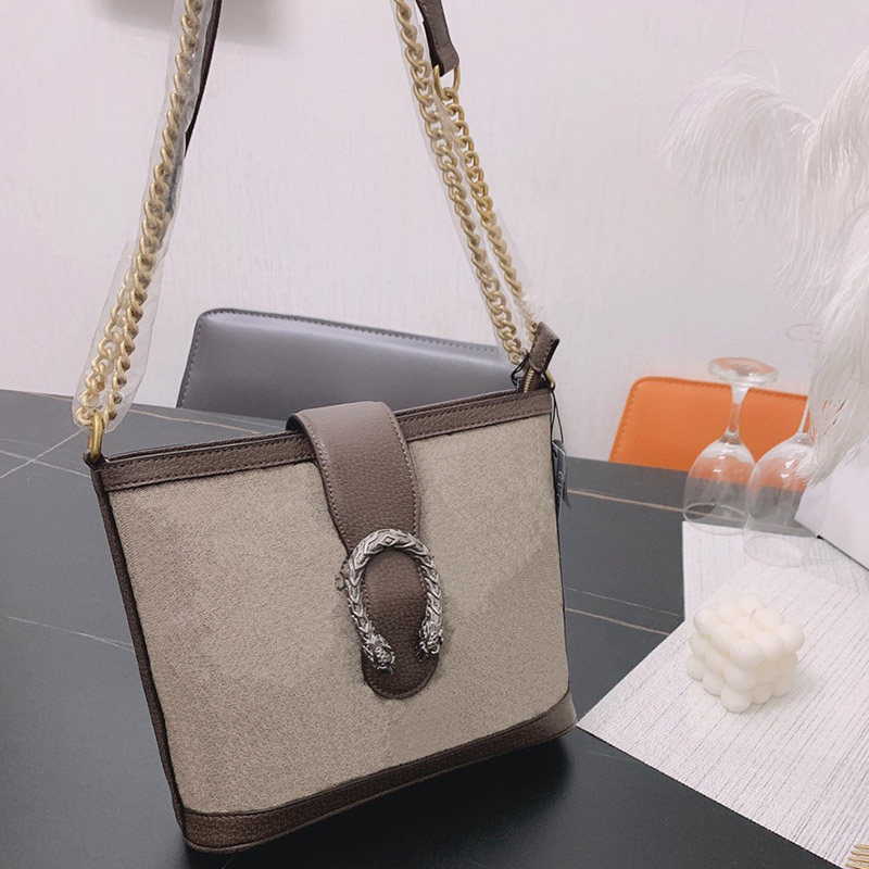 Fashion Women Handbag Luxury Designer Handbags Top Quality Shoulder Bags Women's Tote Purse Letter Printed Cross Body Totes Bucket, Increase freight
Fashion Women Handbag Luxury Designer Handbags Top Quality Shoulder Bags Women's Tote Purse Letter Printed Cross Body Totes Bucket, Increase freight