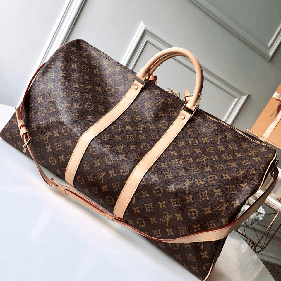 LOUIINGS VUTTON Designers Handbag 55cm Man DUFFLE Travel shoulder Bag Men's Duffel Outdoor Sport Luggage bag Messenger Bags With lock
LOUIINGS VUTTON Designers Handbag 55cm Man DUFFLE Travel shoulder Bag Men's Duffel Outdoor Sport Luggage bag Messenger Bags With lock