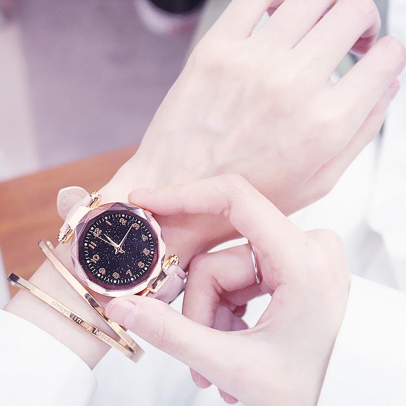 Wristwatches Temperament Simple Starry Sky Watches Women Quartz, Red