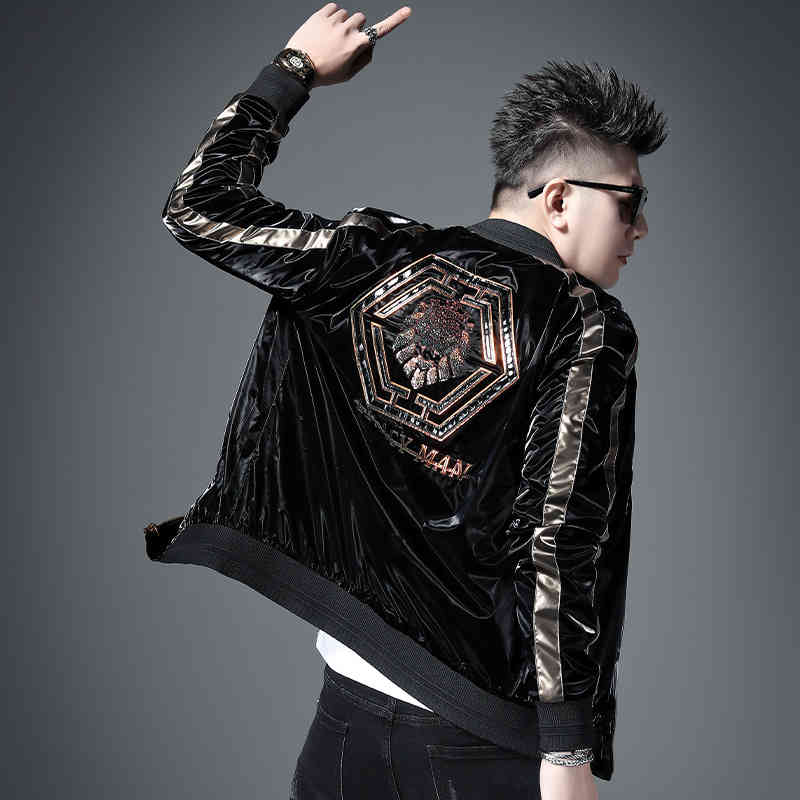 autumn splicing color matching men's et fashion handsome european luxury coat bead micro chapter embroidered urban street baseball suit, Black;brown
autumn splicing color matching men's et fashion handsome european luxury coat bead micro chapter embroidered urban street baseball suit, Black;brown
