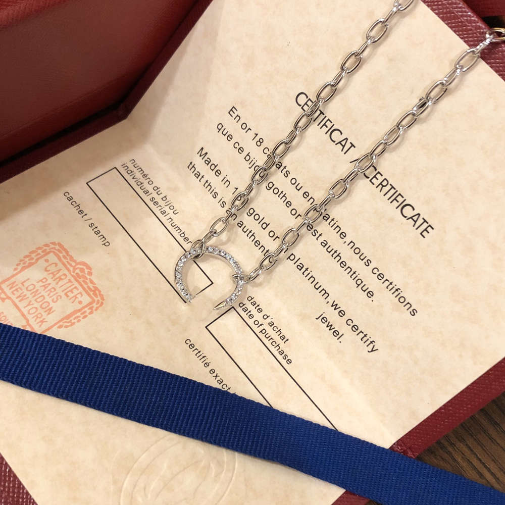 Nail necklace full diamond pendant clavicle chain niche light luxury micro anti-fading put allergy trend gift anniversary accessory belt box
Nail necklace full diamond pendant clavicle chain niche light luxury micro anti-fading put allergy trend gift anniversary accessory belt box