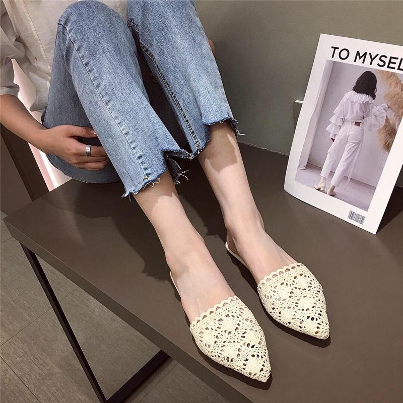 Pointed Toe Slippers Soft Flat Shoes Female Slides Slipers Women Lace Comfort Cover 2021 Scandals Sexy PU Rubber Fabric Basic
Pointed Toe Slippers Soft Flat Shoes Female Slides Slipers Women Lace Comfort Cover 2021 Scandals Sexy PU Rubber Fabric Basic