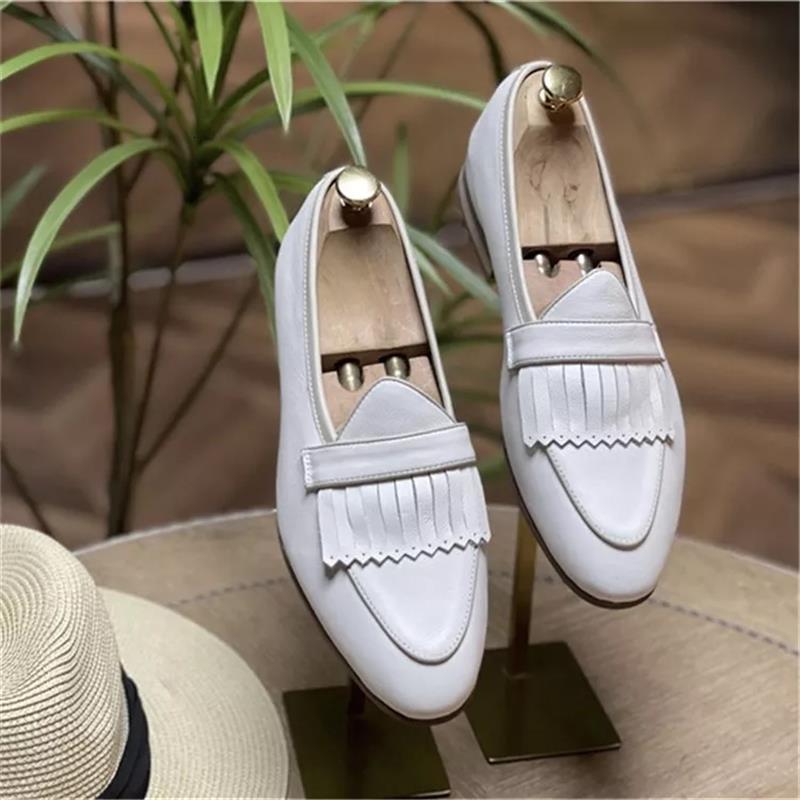 dress shoes novos homens moda negócios vestido sapatos artesanal cor sólida plutônio clássico retro borla redonda cabeça de salto baixo eleg, Black
dress shoes novos homens moda negócios vestido sapatos artesanal cor sólida plutônio clássico retro borla redonda cabeça de salto baixo eleg, Black