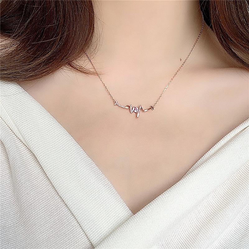 Pendant Necklaces TIMEONLY Romantic Pink Color CZ Zirconia LOVE For Women Lady Hollow Link Chain Necklace Shiny Crystal Jewelry
Pendant Necklaces TIMEONLY Romantic Pink Color CZ Zirconia LOVE For Women Lady Hollow Link Chain Necklace Shiny Crystal Jewelry