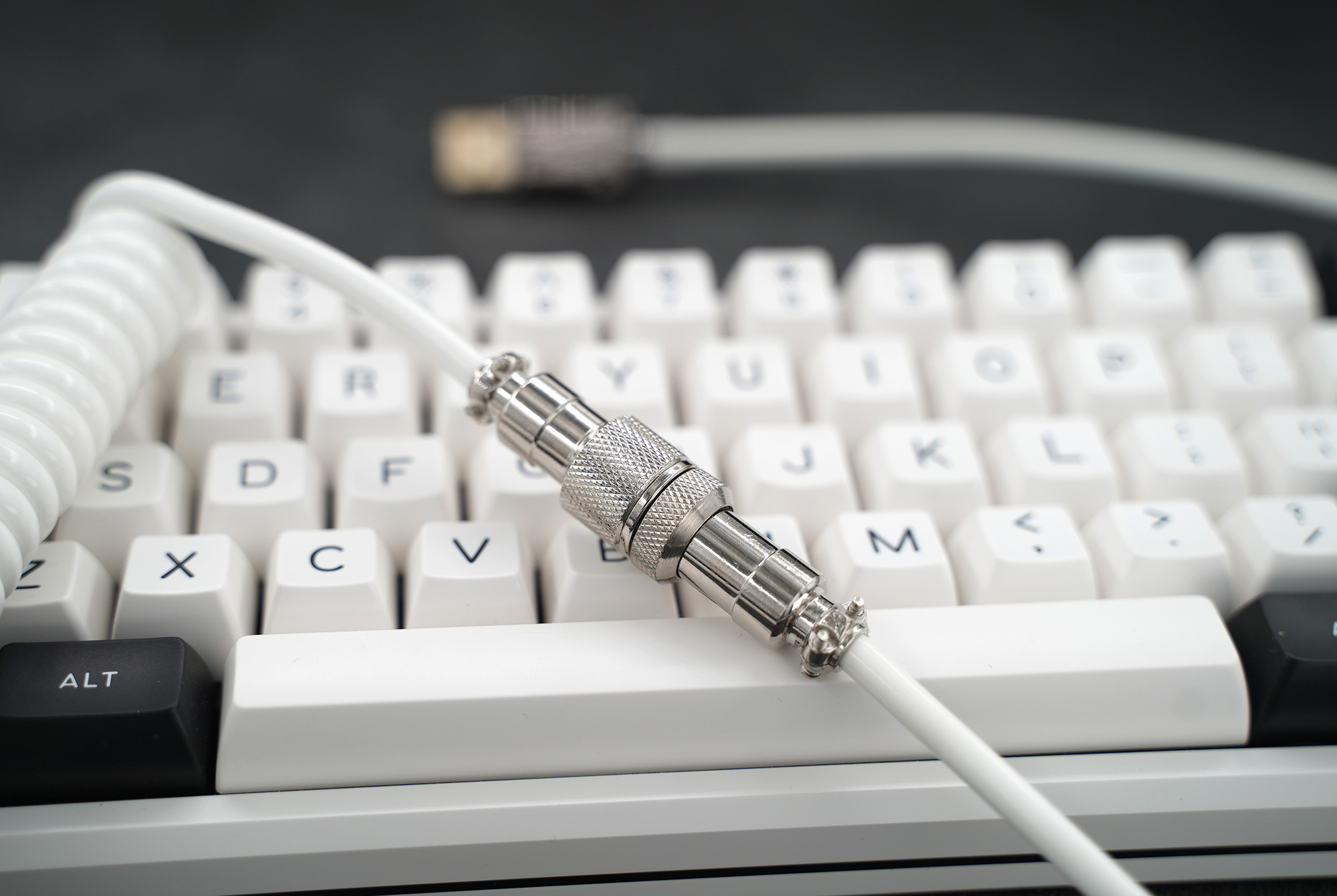 GeekCable Handmade Customized Mechanical Keyboard Cable USB Spiral Data Cable White Entry Model Basic Model