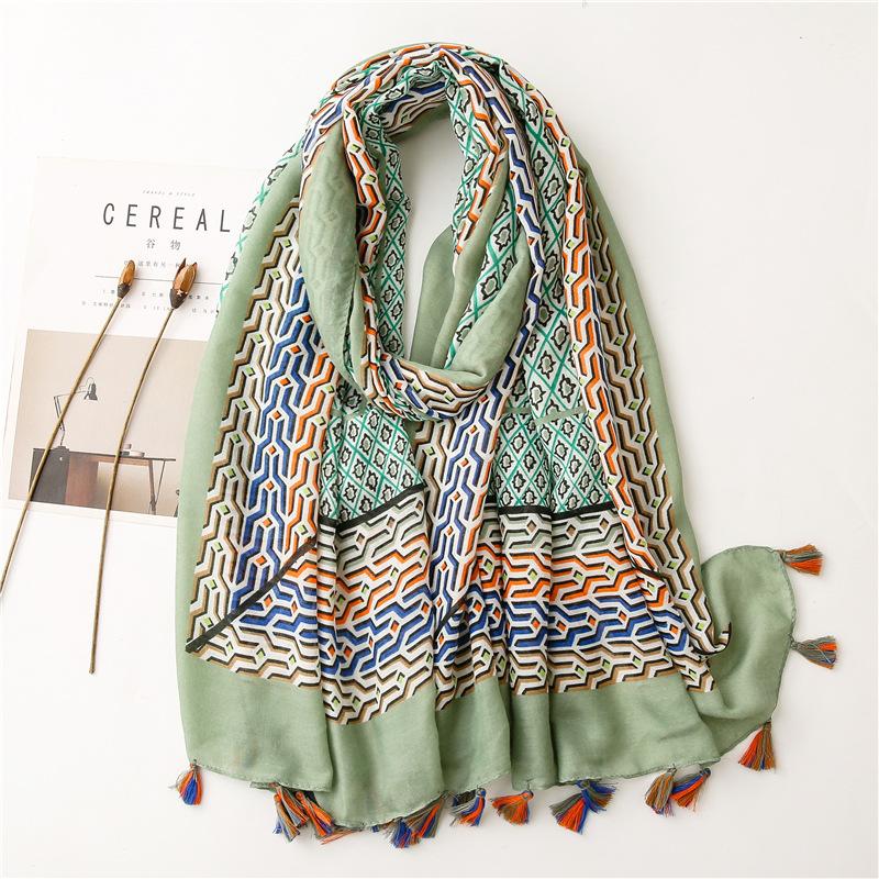 Berets Fashion Autumn Women Viscose Scarf Geometric Paisley Tassel Beach Hijab Shawls And Wraps Female Foulard Echarpe Muslim 180*90Cm, Blue;gray
Berets Fashion Autumn Women Viscose Scarf Geometric Paisley Tassel Beach Hijab Shawls And Wraps Female Foulard Echarpe Muslim 180*90Cm, Blue;gray