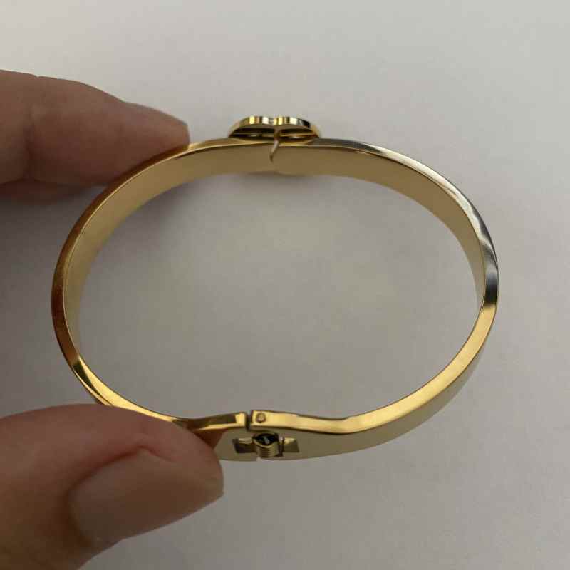 Double Row Square Diamond Bangle Gold Silver Rose Colors Women Designer Bangles Titanium Steel Fashion Jewelry Bracelets Wholesale
Double Row Square Diamond Bangle Gold Silver Rose Colors Women Designer Bangles Titanium Steel Fashion Jewelry Bracelets Wholesale
