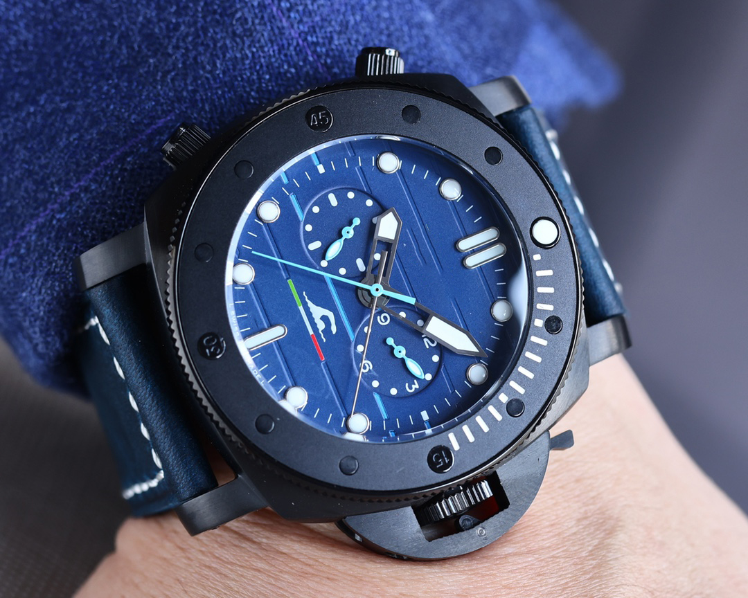 Wristwatches Men's Luminous Watch Mechanical Self-Winding Movement Metal Glass Surface Stainless Steel Case Dial Diameter 47, Black
Wristwatches Men's Luminous Watch Mechanical Self-Winding Movement Metal Glass Surface Stainless Steel Case Dial Diameter 47, Black