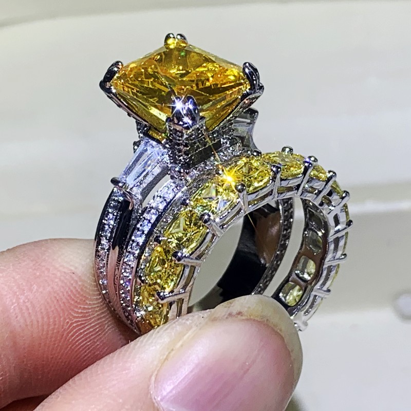 Choucong Brand Couple Wedding Rings Luxury Jewelry 925 Sterling Silver Large Princess Cut Gold Topaz CZ Diamond Gemstones Party Women Eternity Bridal 