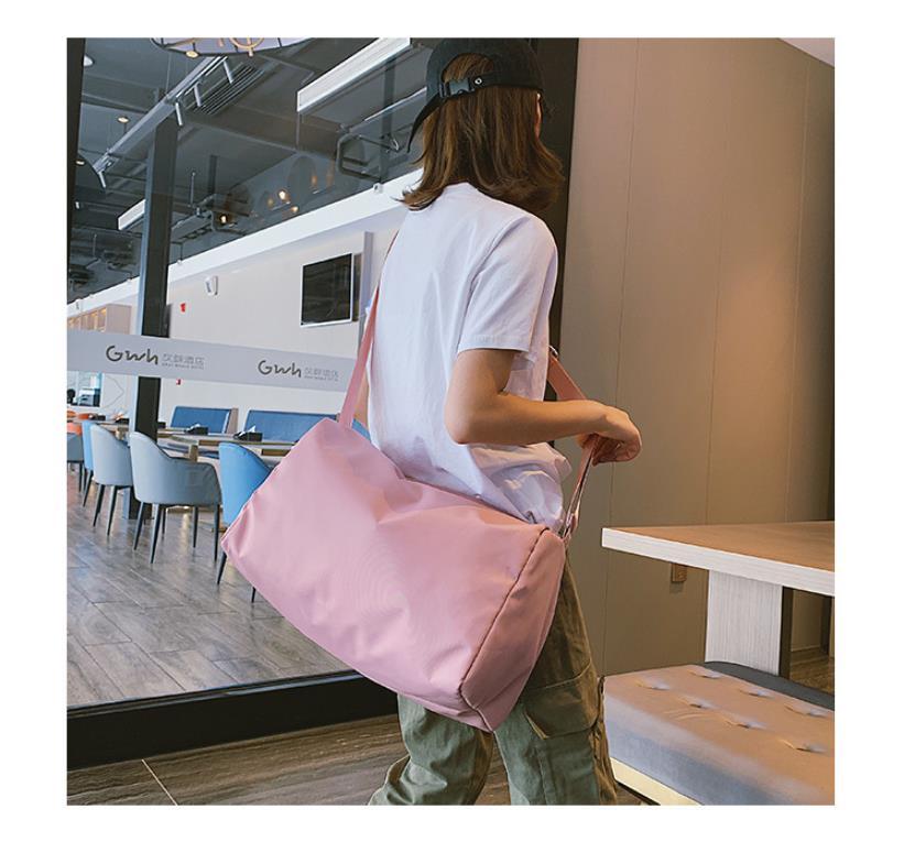 Duffel Bags Unisex Solid Sport Fitness Shoulder Bag Fashion Casual Simple Adjustable Multifunction Hight Capacity Travel Crossbody
Duffel Bags Unisex Solid Sport Fitness Shoulder Bag Fashion Casual Simple Adjustable Multifunction Hight Capacity Travel Crossbody