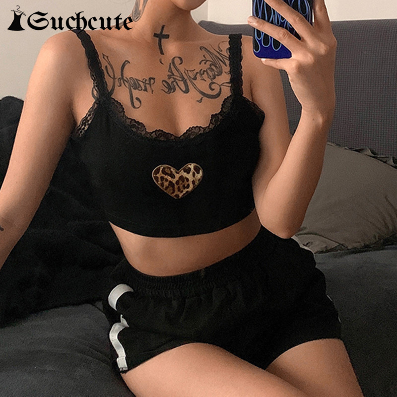 Women' Tanks & Camis Leopard Heart Printed Sexy Crop Tops For Women Gothic Streetwear Lace Trim Fitness Camisole y2k Fashion Clot, Black
Women' Tanks & Camis Leopard Heart Printed Sexy Crop Tops For Women Gothic Streetwear Lace Trim Fitness Camisole y2k Fashion Clot, Black