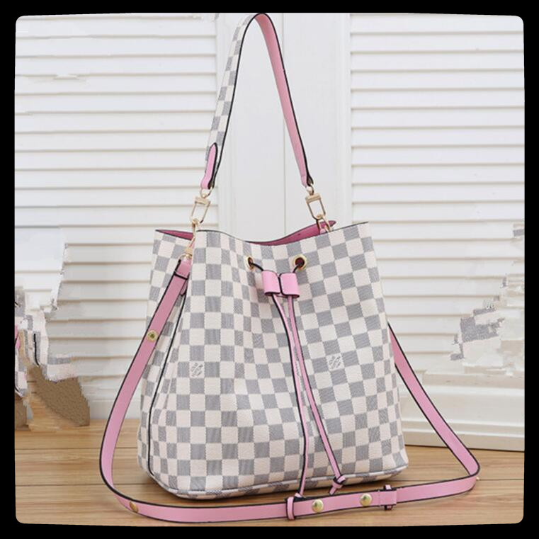 GGLVLouis
Vitton YSL
VUTTON Designers Handbags Purses MONTIGNE Bag Women Tote Brand Letter Embossing Genuine Leather c
GGLVLouis
Vitton YSL
VUTTON Designers Handbags Purses MONTIGNE Bag Women Tote Brand Letter Embossing Genuine Leather c