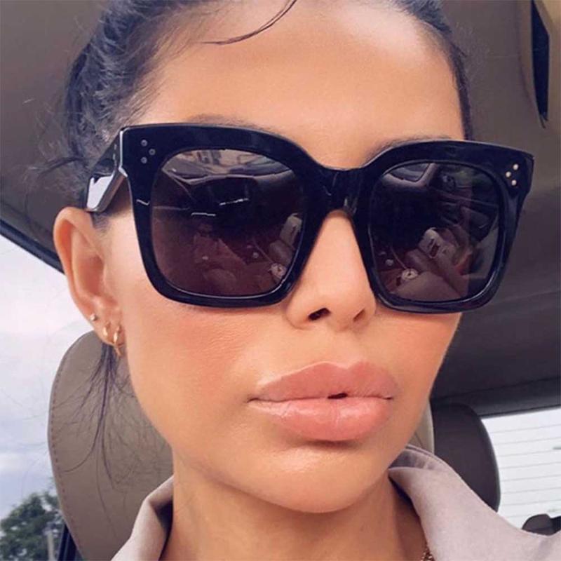 Sunglasses 80680 Brand Fashion Oversized Square Men Women Sunshade UV400 Retro Glasses Frame
Sunglasses 80680 Brand Fashion Oversized Square Men Women Sunshade UV400 Retro Glasses Frame