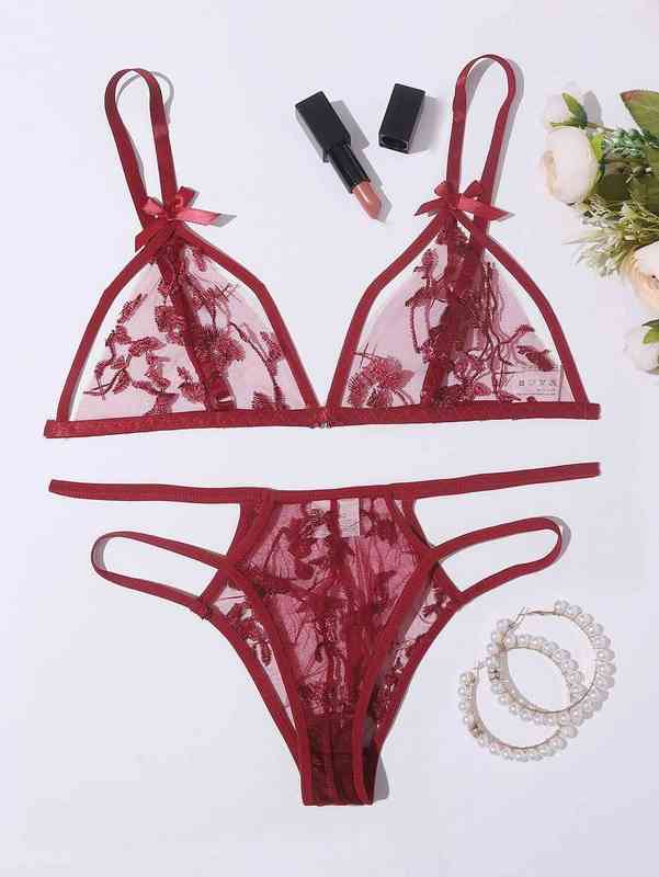 selling suspender lace perspective three-point Embroidered Bra gathers sexy seductive lingerie 211203, Red
selling suspender lace perspective three-point Embroidered Bra gathers sexy seductive lingerie 211203, Red