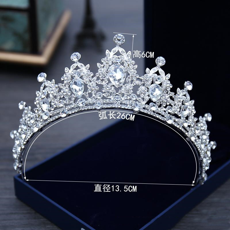 2022 Sparkling Bling Crystal Headpieces Rhinestone Adorned Bridal Crown New Design Bride's Top Sale Head Tiaras Accessories
2022 Sparkling Bling Crystal Headpieces Rhinestone Adorned Bridal Crown New Design Bride's Top Sale Head Tiaras Accessories