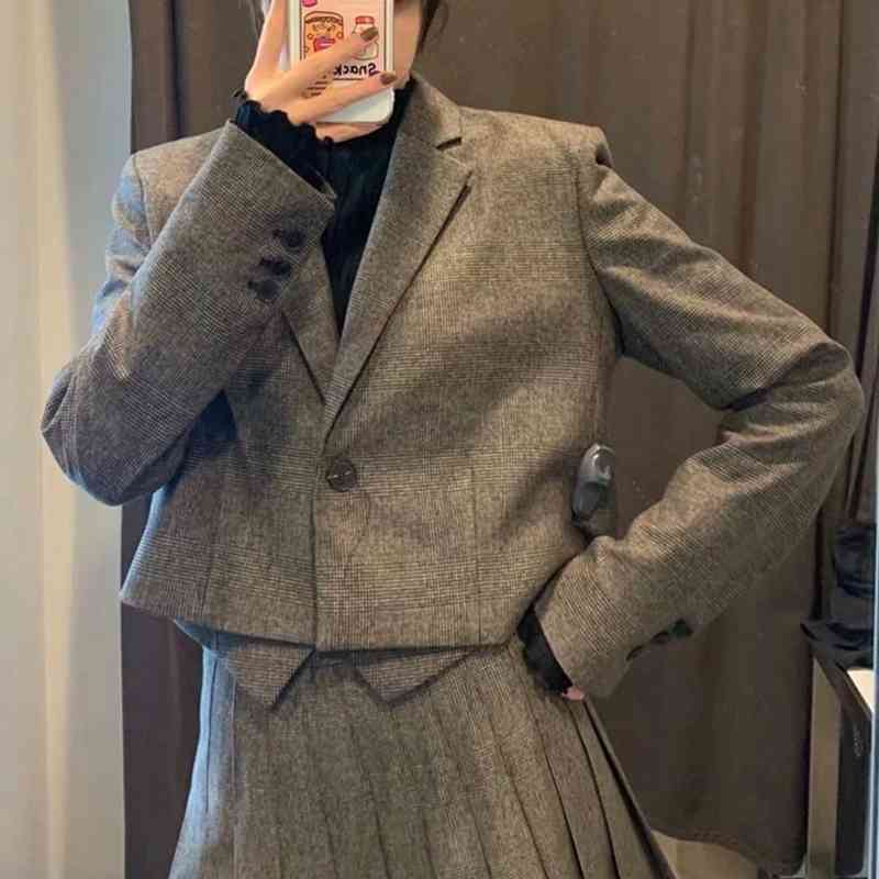 Vintage Women Grey Plaid Jackets Fashion Office Ladies Notched Collar Blazers Streetwear Female Chic Short Coats 210430