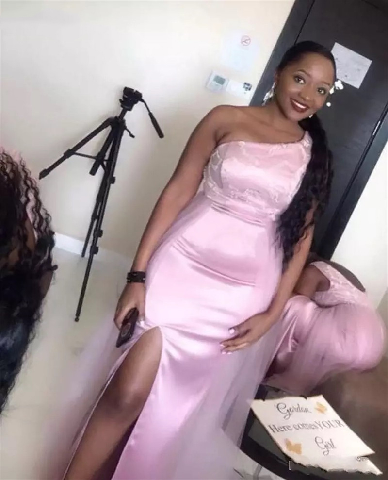 One Shoulder Bridesmaid Dresses Mermaid Side Slit Silk Satin Lace Bridesmaid Dresses Lace Up Wedding Party Bridemaid Dresses