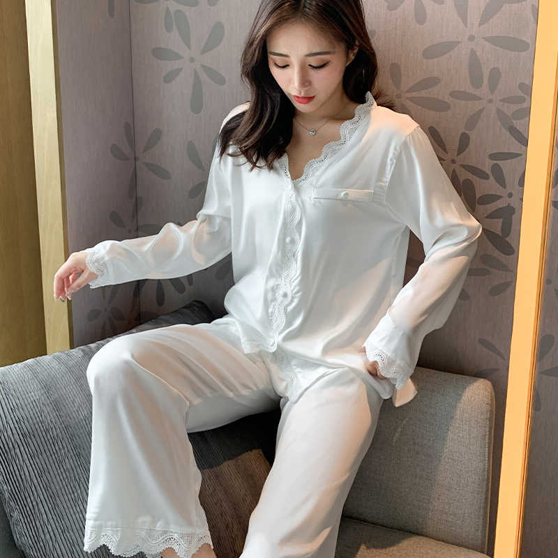 White silk like women's pajamas set autumn long-sleeved nighties style sleepwear set black beautiful home nighty suit 210924