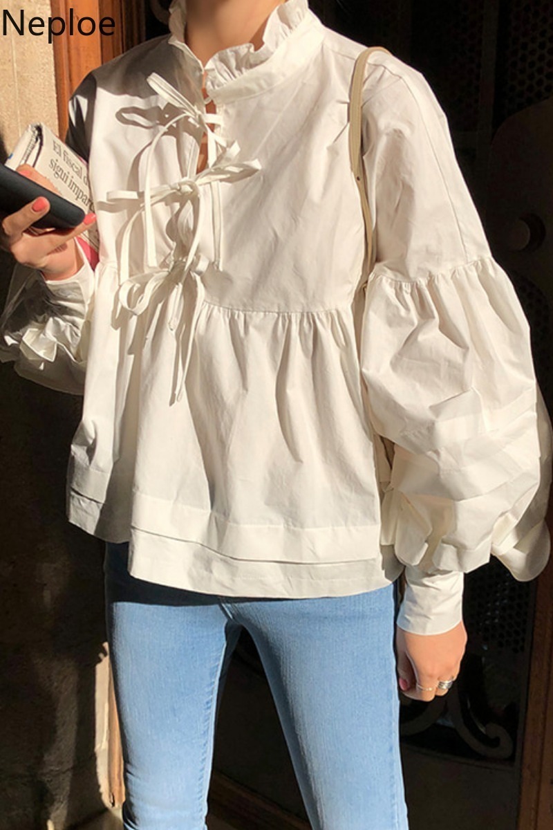 Neploe Women Blouses Loose Bandage Bowknot Tops Korean Vintage Sweet Blusas Mujer Lace Stand Neck Lantern Sleeve White Shirts 210422