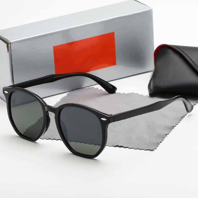 2021 Designer Ray Men Women Square Sunglasses Vintage Pilot Brand Band UV400 Protection Bans Sun Glasses With Case4036, White;black
2021 Designer Ray Men Women Square Sunglasses Vintage Pilot Brand Band UV400 Protection Bans Sun Glasses With Case4036, White;black