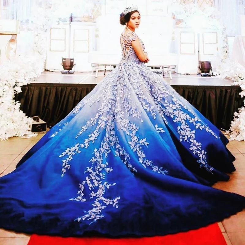 Luxury Gradient Color Quinceanera Dresses Scoop Neck Lace Applique Beaded Sweet 16 Prom Dress Puffy Skirt vestidos de 15 años