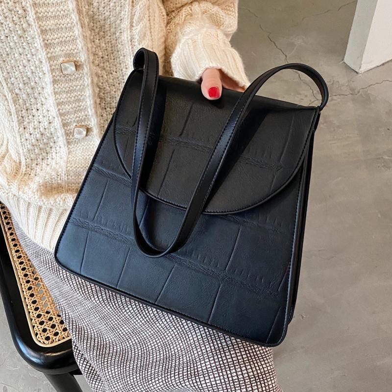 High Capacity Shoulder Bags For Ladies Crocodile Pattern Hand 2021 Fashion Crossbody Bolsas Feminina Cross Body, Black
High Capacity Shoulder Bags For Ladies Crocodile Pattern Hand 2021 Fashion Crossbody Bolsas Feminina Cross Body, Black