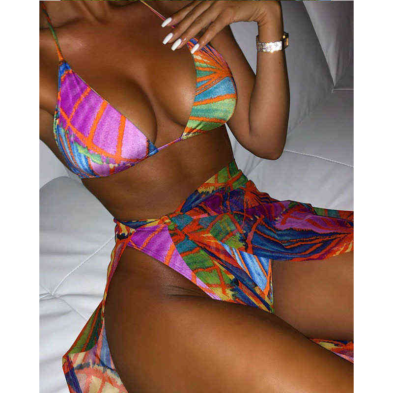Women Three-piece Bikini Set Colorful Print Swimwear Summer Sexy Push Up Halter Bra high Waist Swimsuit cover Up Skirt Beachwear, White;black
Women Three-piece Bikini Set Colorful Print Swimwear Summer Sexy Push Up Halter Bra high Waist Swimsuit cover Up Skirt Beachwear, White;black