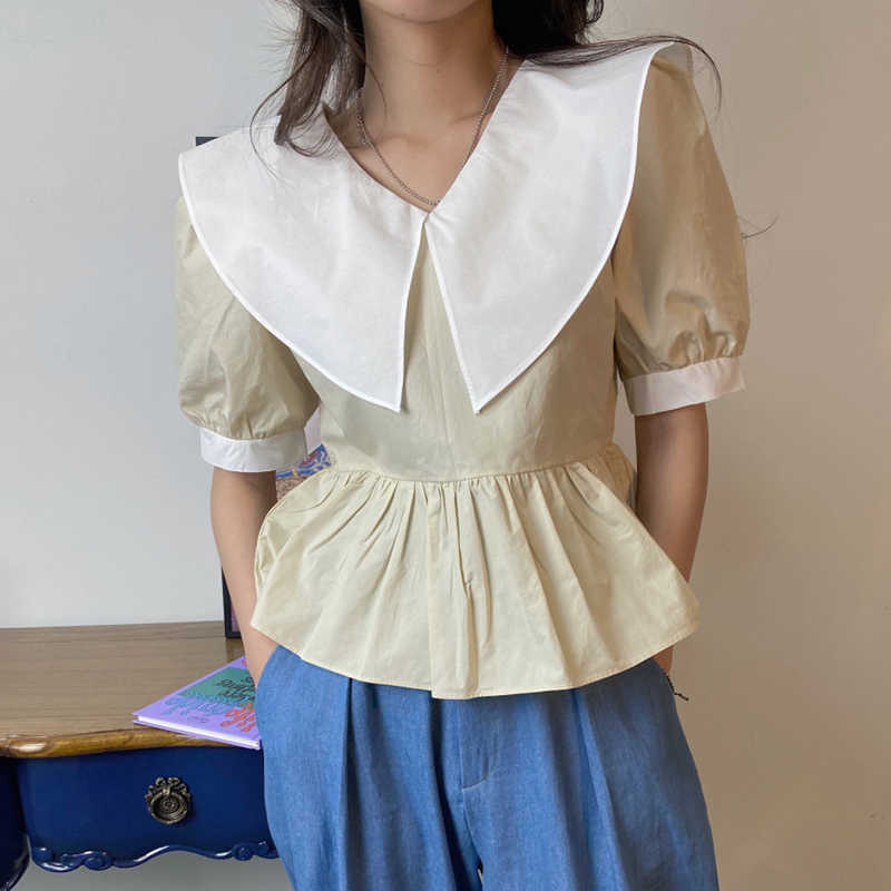 Korejpaa Women Shirt Summer French Sweet Age-Reducing Doll Collar Contrast Stitching Loose Hem Ruffled Puff Sleeve Blouses 210526