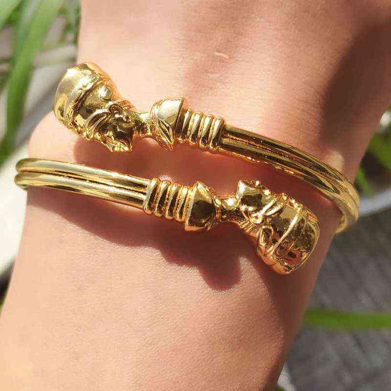 Egyptian Queen Nefertiti Bangles African Cuff Bracelet Stainless Steel Gold Adjustable Luck Bracelets for Women Man Jewelry Gift
Egyptian Queen Nefertiti Bangles African Cuff Bracelet Stainless Steel Gold Adjustable Luck Bracelets for Women Man Jewelry Gift