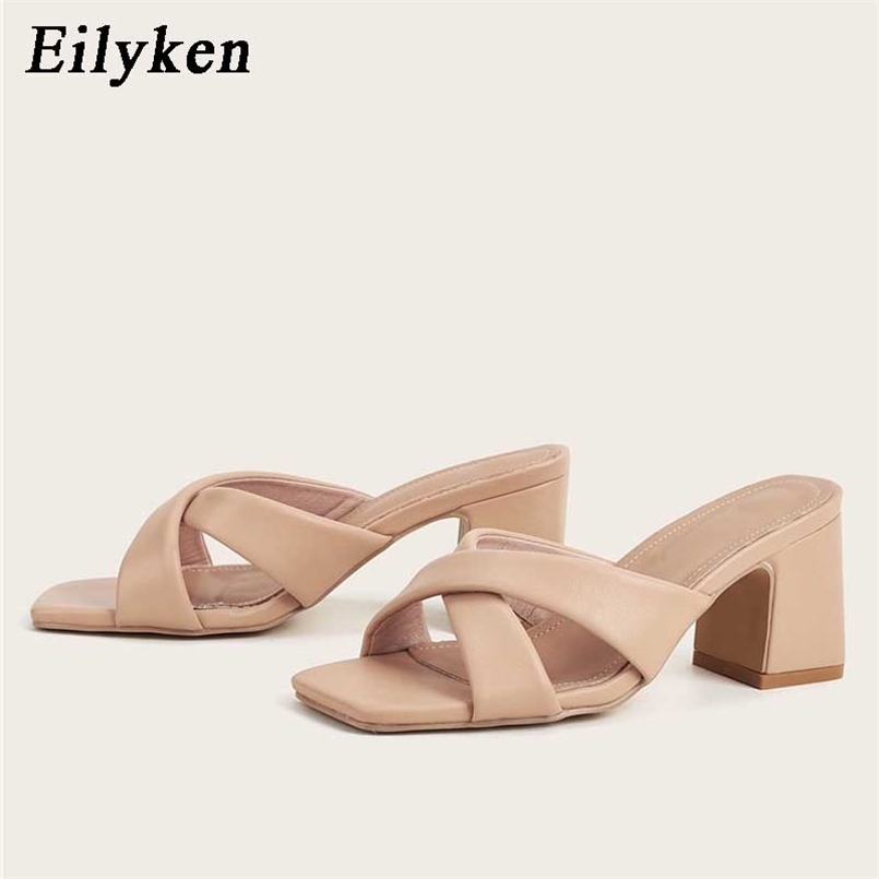 Eilyken High Quality Soft PU Leather Slippers Women Summer Square Toe Sandals Fashion Thick Heels Ladies Shoes Casual 210628, Black
Eilyken High Quality Soft PU Leather Slippers Women Summer Square Toe Sandals Fashion Thick Heels Ladies Shoes Casual 210628, Black