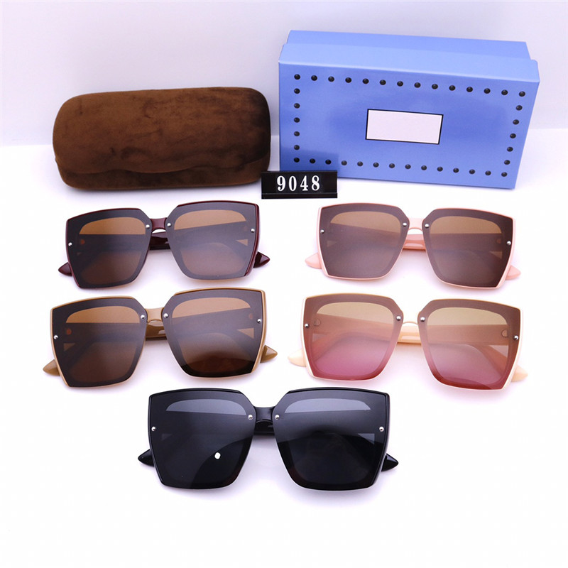 Luxury Designer Sunglasses For Mens Womens Eyeglasses Outdoor Designers Sun Glasses For Woman Summer Eyewear, White;black
Luxury Designer Sunglasses For Mens Womens Eyeglasses Outdoor Designers Sun Glasses For Woman Summer Eyewear, White;black