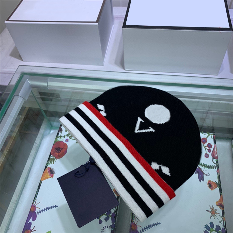 Classic Knitted Bonnet Hat Designer Letter Jacquard Beanie Women Soft Warm Skull Caps Men Street Hip Hop Knitting Cap, Black
Classic Knitted Bonnet Hat Designer Letter Jacquard Beanie Women Soft Warm Skull Caps Men Street Hip Hop Knitting Cap, Black