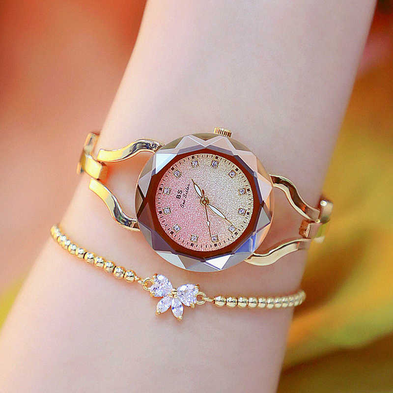 women luxury brand watch Starry Sky Bracelet Ladies Wrist Watches Small Dial Rose Gold Wristwatch For Women Bayan Kol Saati 210707
women luxury brand watch Starry Sky Bracelet Ladies Wrist Watches Small Dial Rose Gold Wristwatch For Women Bayan Kol Saati 210707