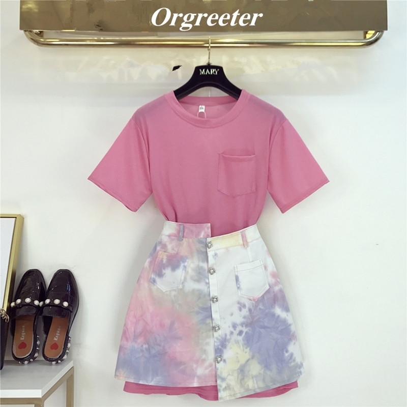 Personality Casual Skirt Two piece Set Loose Long Tshirt Colorful Print Pearl Button Single-breasted Asymmetry Suits 210525, Pink
Personality Casual Skirt Two piece Set Loose Long Tshirt Colorful Print Pearl Button Single-breasted Asymmetry Suits 210525, Pink